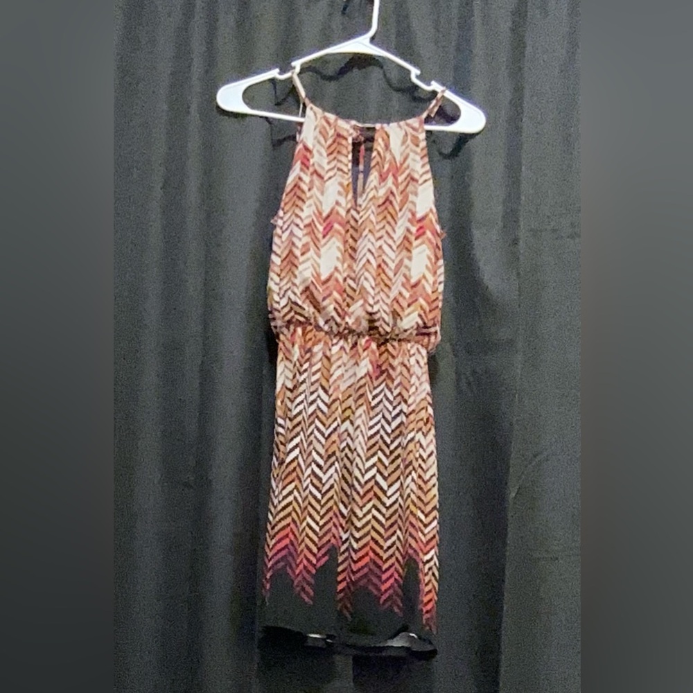 ✨ Sleeveless Chevron Print Chiffon Dress | Size M | Flowy Dress